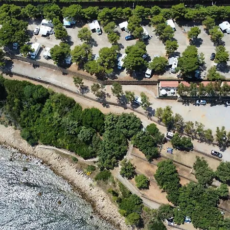 Aldeamento Turístico & Village Rais Gerbi Pollina